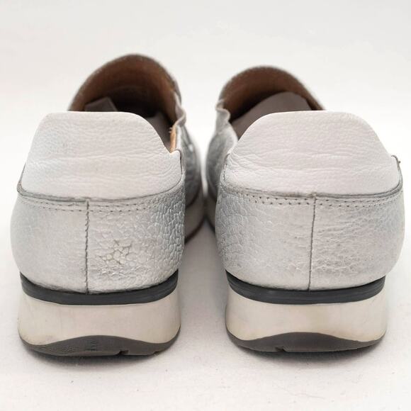 Bon Bonite Silver Leather Slip-On Athletic Fashion Sneakers Size 38 US 7.5-8 - Picture 4 of 10